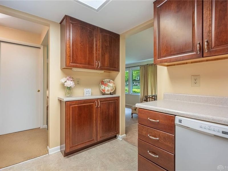1180 Heathshire Drive, Washington Township, OH 45459 Photo 14