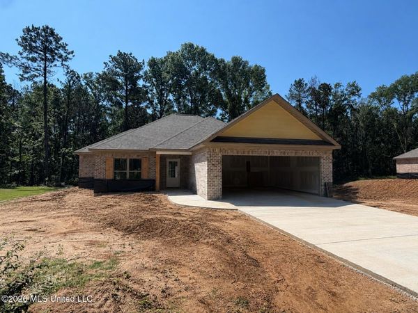 253 Smith Drive, Mendenhall, MS 39114