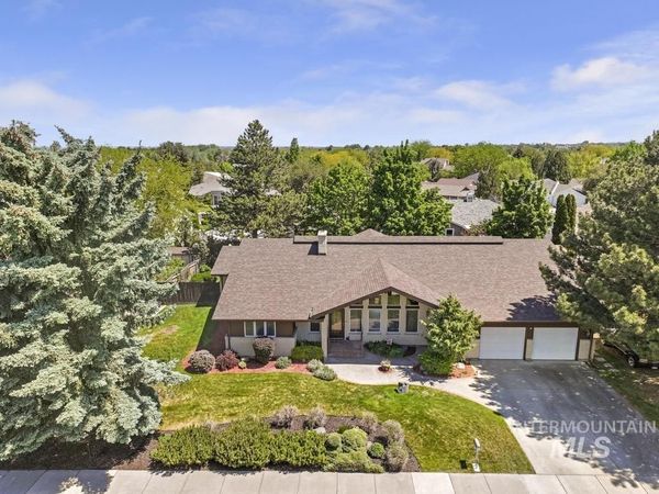 556 Ballingrude Dr, Twin Falls, ID 83301