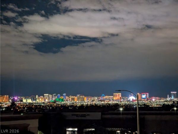 2305 W Horizon Ridge Parkway, Unit 224, Henderson, NV 89052