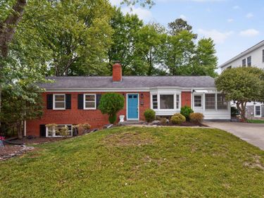 6530 FAIRLAWN DRIVE, MCLEAN, VA 22101