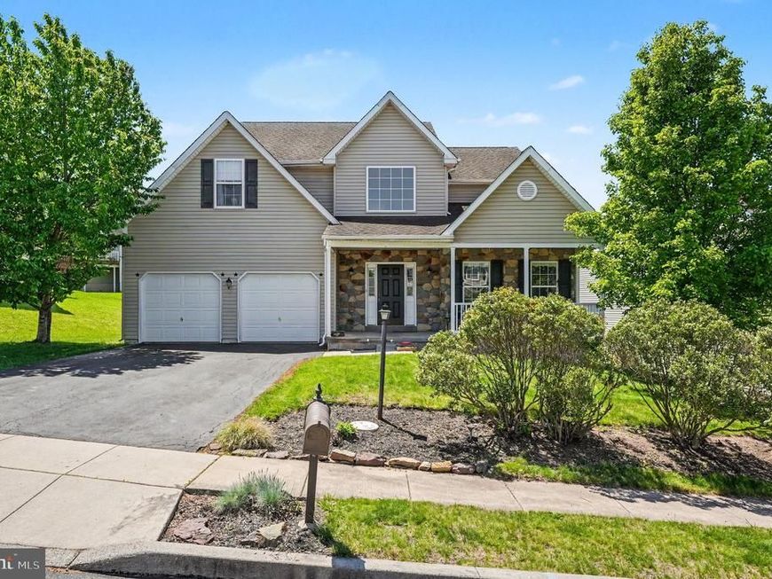 508 Brook Run Terrace, Gilbertsville, PA 19525 Main Photo