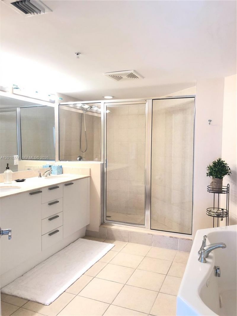 16699 Collins Ave , Unit 2003, Sunny Isles Beach, FL 33160 Photo
