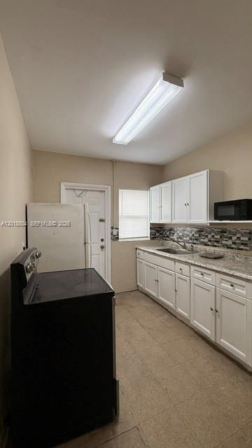 646 NW 14th Ter , Unit APT WEST, Fort Lauderdale, FL 33311 Photo