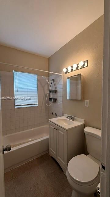 646 NW 14th Ter , Unit APT WEST, Fort Lauderdale, FL 33311 Photo