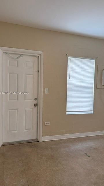 646 NW 14th Ter , Unit APT WEST, Fort Lauderdale, FL 33311 Photo