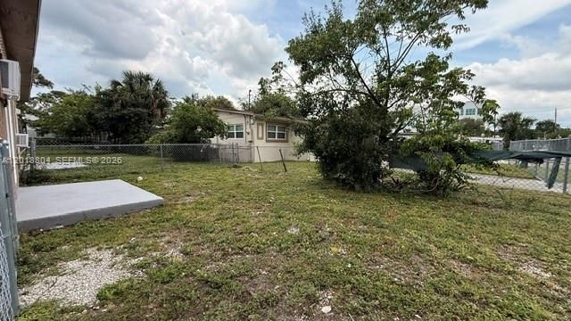 646 NW 14th Ter , Unit APT WEST, Fort Lauderdale, FL 33311 Photo