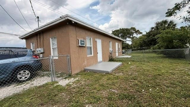 646 NW 14th Ter , Unit APT WEST, Fort Lauderdale, FL 33311 Photo