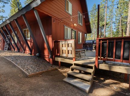 1912 Apache Avenue, South Lake Tahoe, CA 96150 Photo