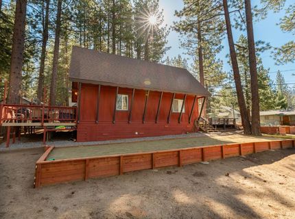 1912 Apache Avenue, South Lake Tahoe, CA 96150 Photo