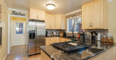 1912 Apache Avenue, South Lake Tahoe, CA 96150 Photo