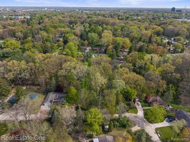 0000 Hunters Lane , Southfield, MI 48033