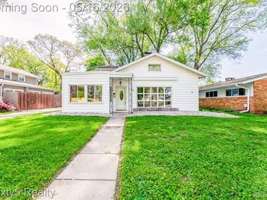 1430 Riverview Avenue, Monroe, MI 48162