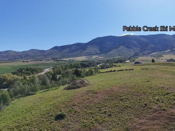 1398 Mogul Lane, Inkom, ID 83245