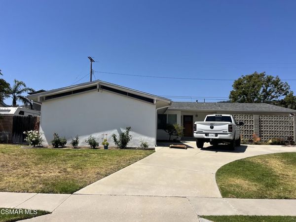 825 Merced Drive, Camarillo, CA 93010