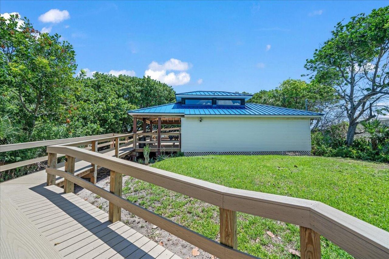 201 Loggerhead Drive , Melbourne Beach, FL 32951 Photo