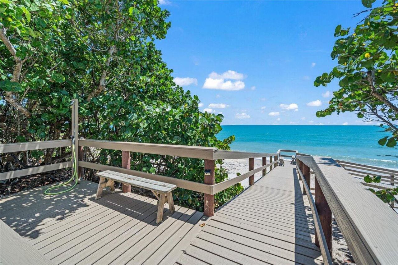 201 Loggerhead Drive , Melbourne Beach, FL 32951 Photo