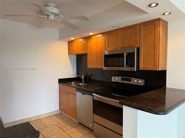 2900 NE 30th St, Unit A-7, Fort Lauderdale, FL 33306