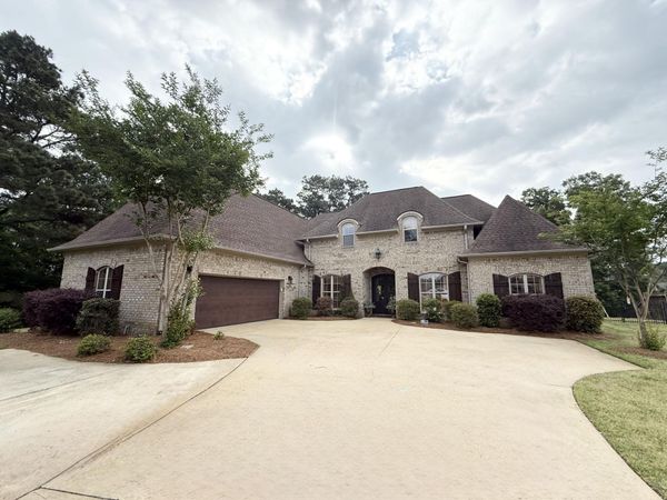 114 Parkside Cv., Saltillo, MS 38866