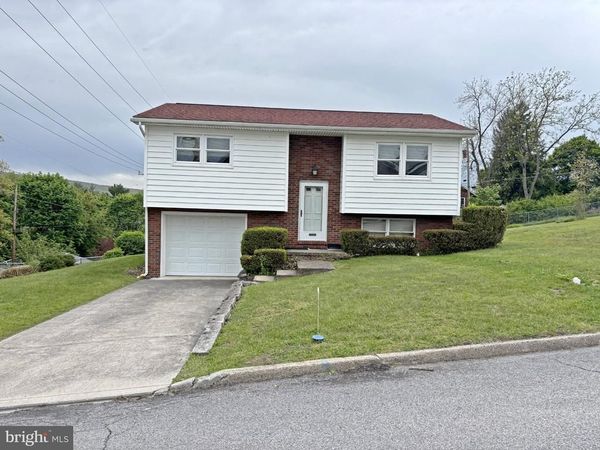 2401 13TH AVENUE , ALTOONA, PA 16601