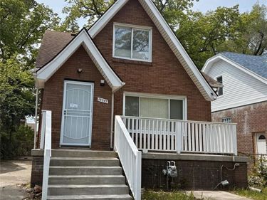 15747 NORTHLAWN Street, Detroit, MI 48238