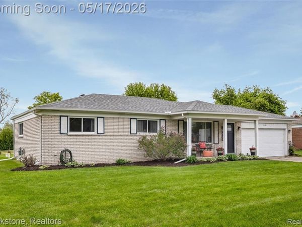 27299 Hystone Drive, Farmington Hills, MI 48334