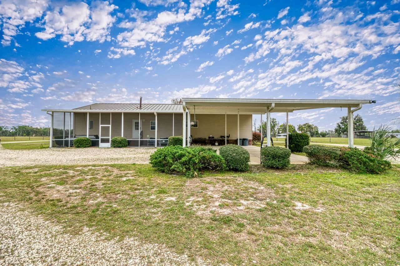 332 NE Forsythia Way, Pinetta, FL 32350 Photo