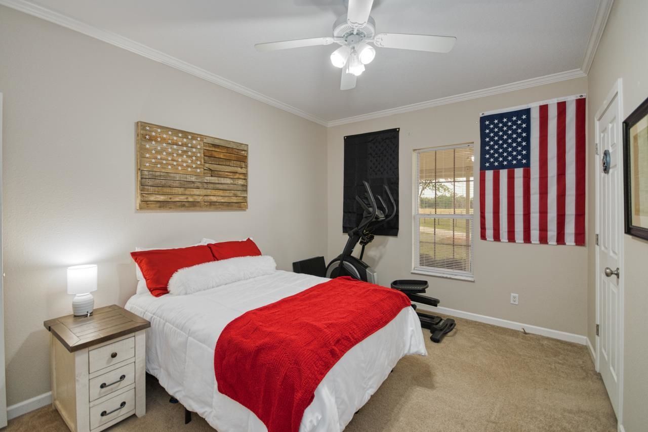332 NE Forsythia Way, Pinetta, FL 32350 Photo