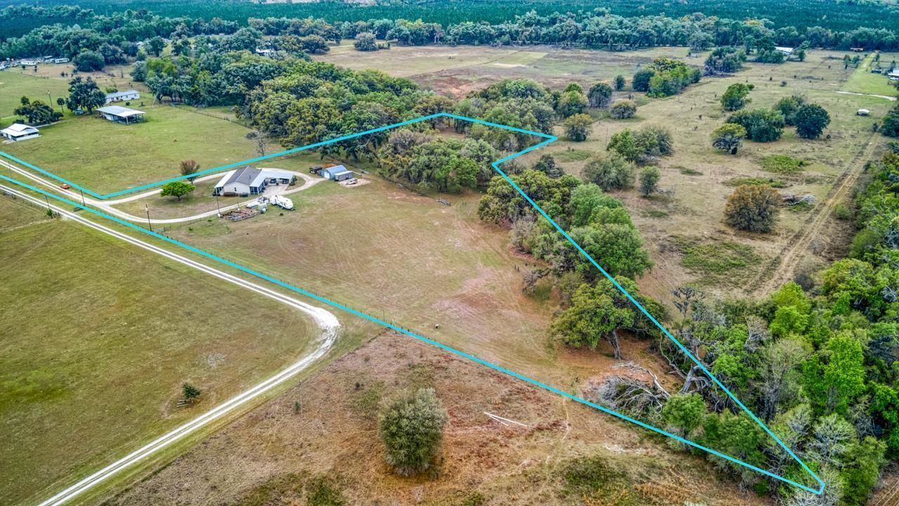 332 NE Forsythia Way, Pinetta, FL 32350 Photo