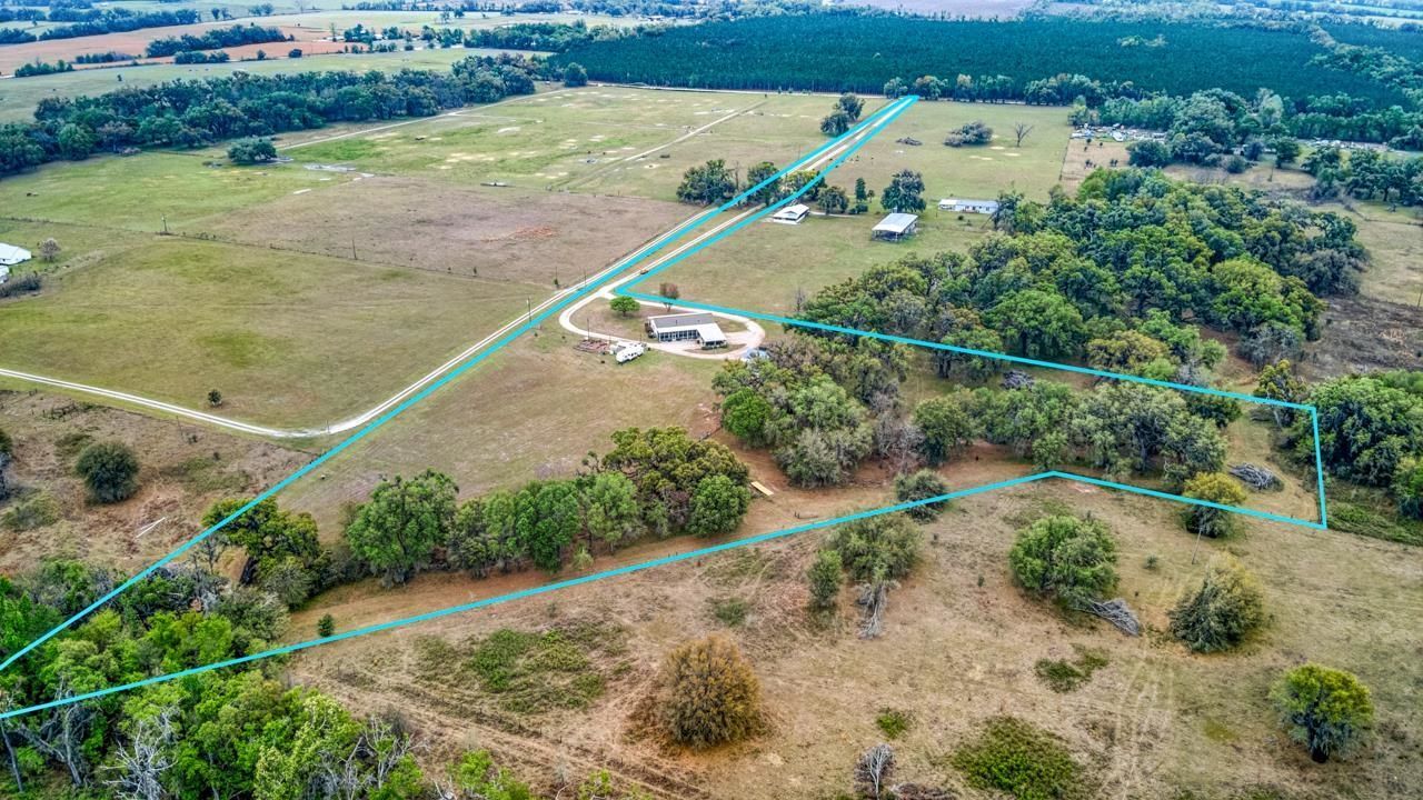 332 NE Forsythia Way, Pinetta, FL 32350 Photo