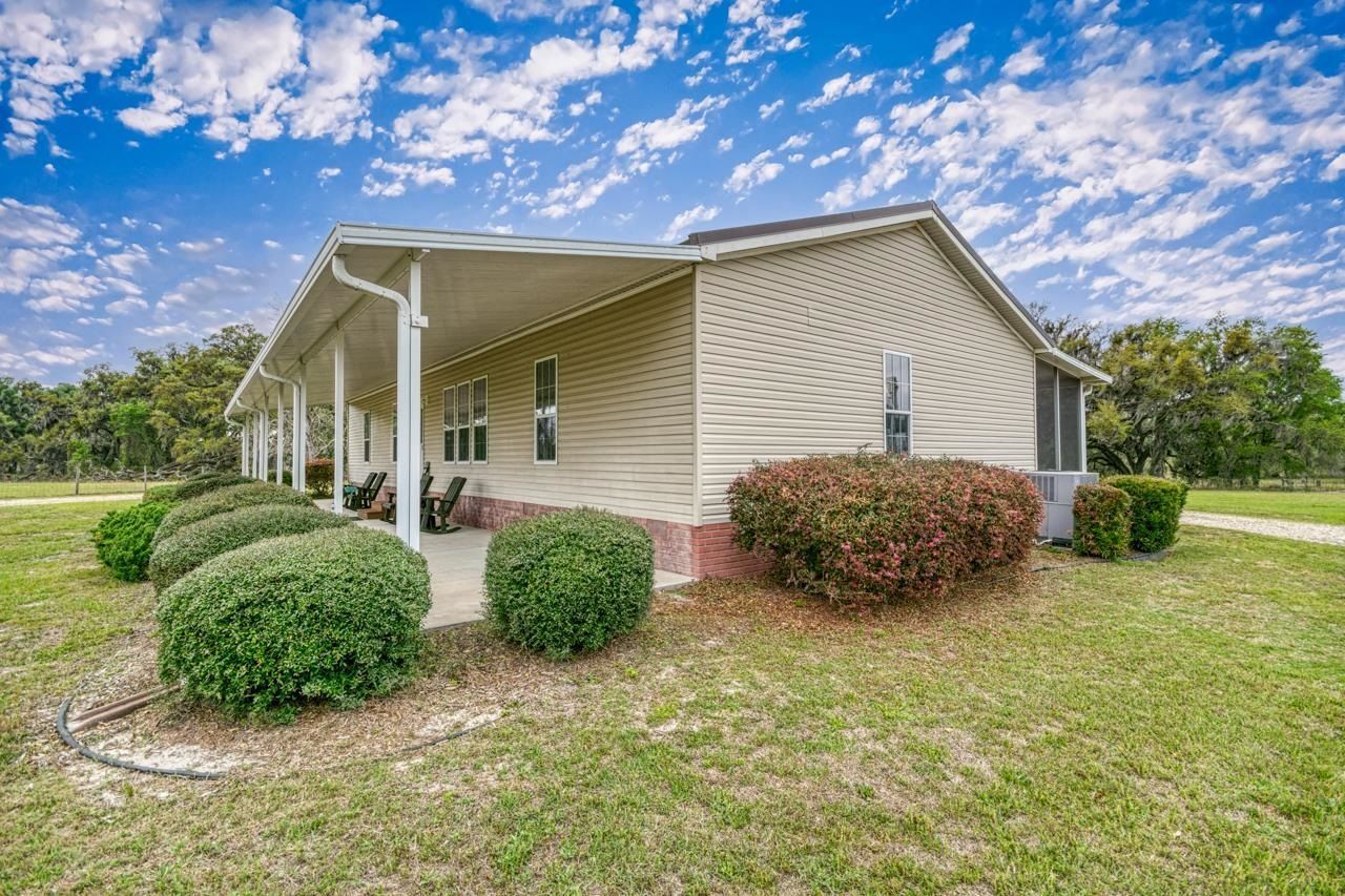 332 NE Forsythia Way, Pinetta, FL 32350 Photo