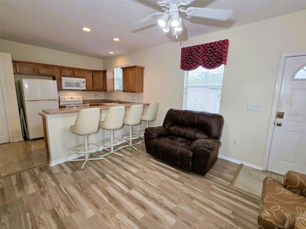6402 Barcellona Road, Land O Lakes, FL 34637 Photo