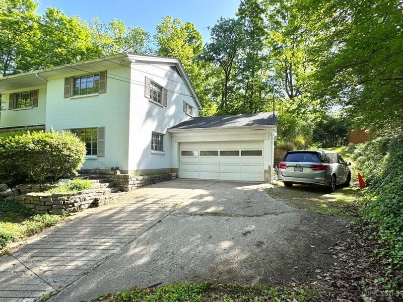 7034 Bridges Road, Anderson Twp, OH 45230 Photo 4