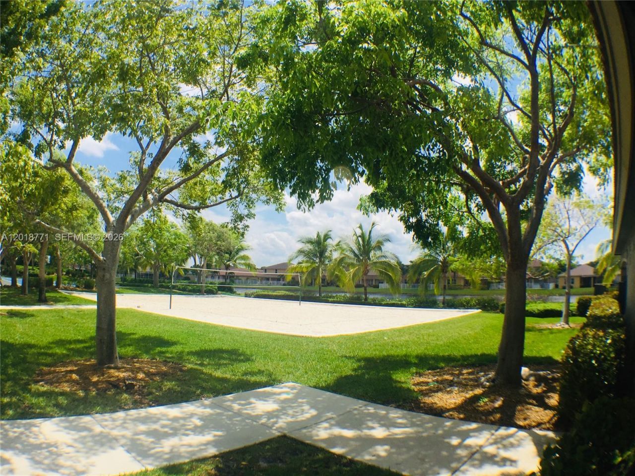 4404 E Whitewater Ave , Weston, FL 33332 Photo