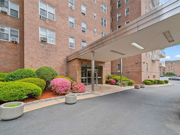 300 N Broadway , Unit 6G, Yonkers, NY 10701