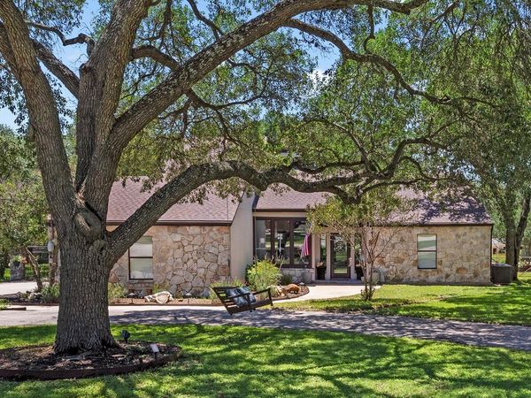 9514 Goldenrod, Garden Ridge, TX 78266