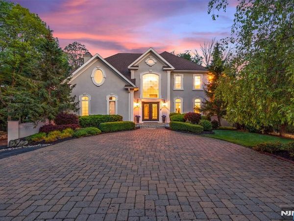 2 Manor Drive, SPARTA, NJ 07871