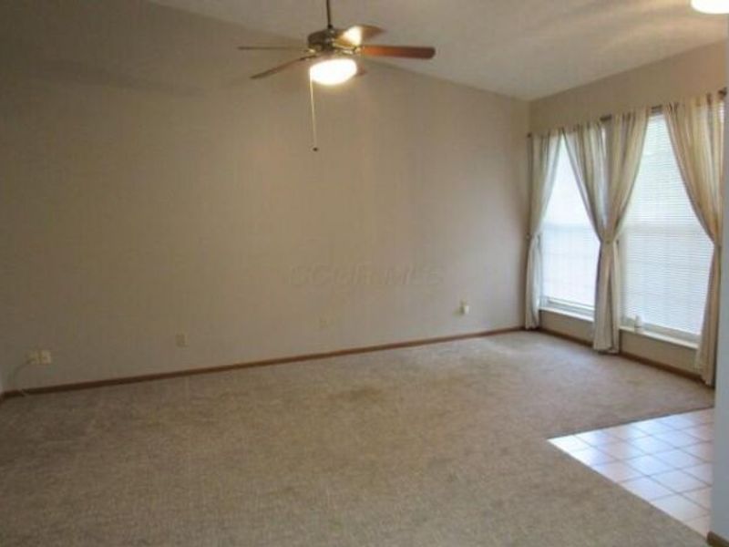 5564 Parkshire Drive, Columbus, OH 43229 Photo 3