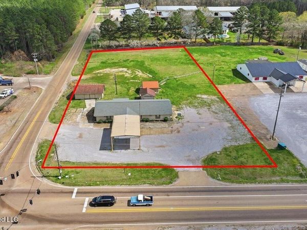 96 Baker Lane, Brandon, MS 39047