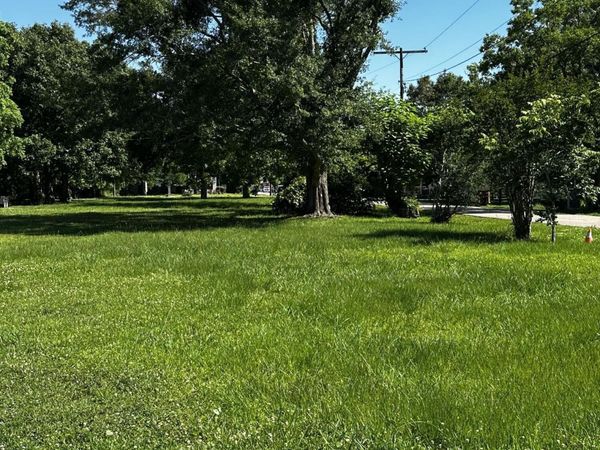 3298 W Race Track Road, D'Iberville, MS 39540