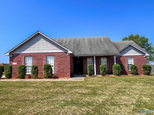 112 Raptor Court, Huntsville, AL 35811