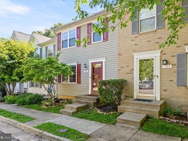 122 DORSET LANE, WARRENTON, VA 20186