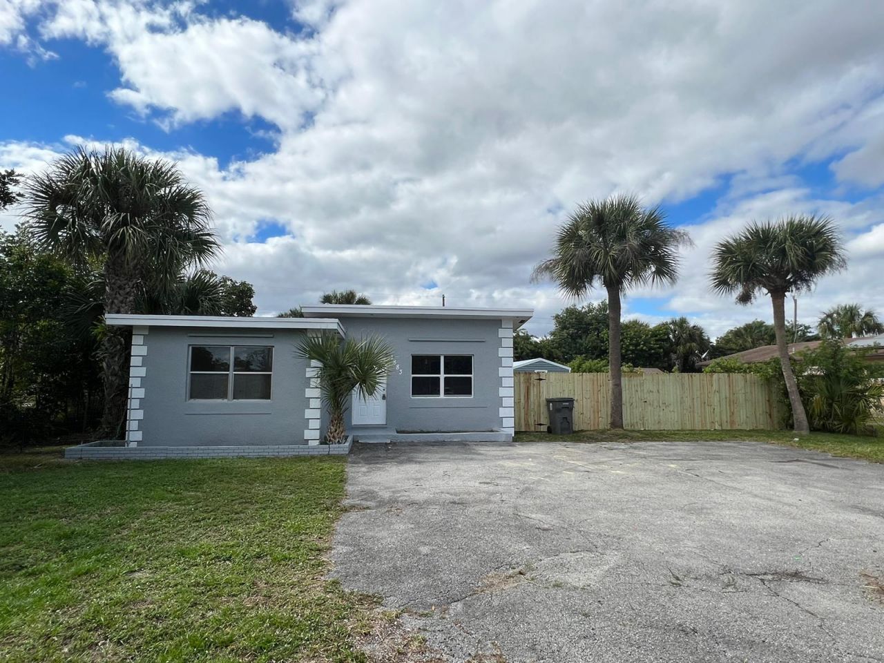 1883 Breezy Lane, West Palm Beach, FL 33417 Photo