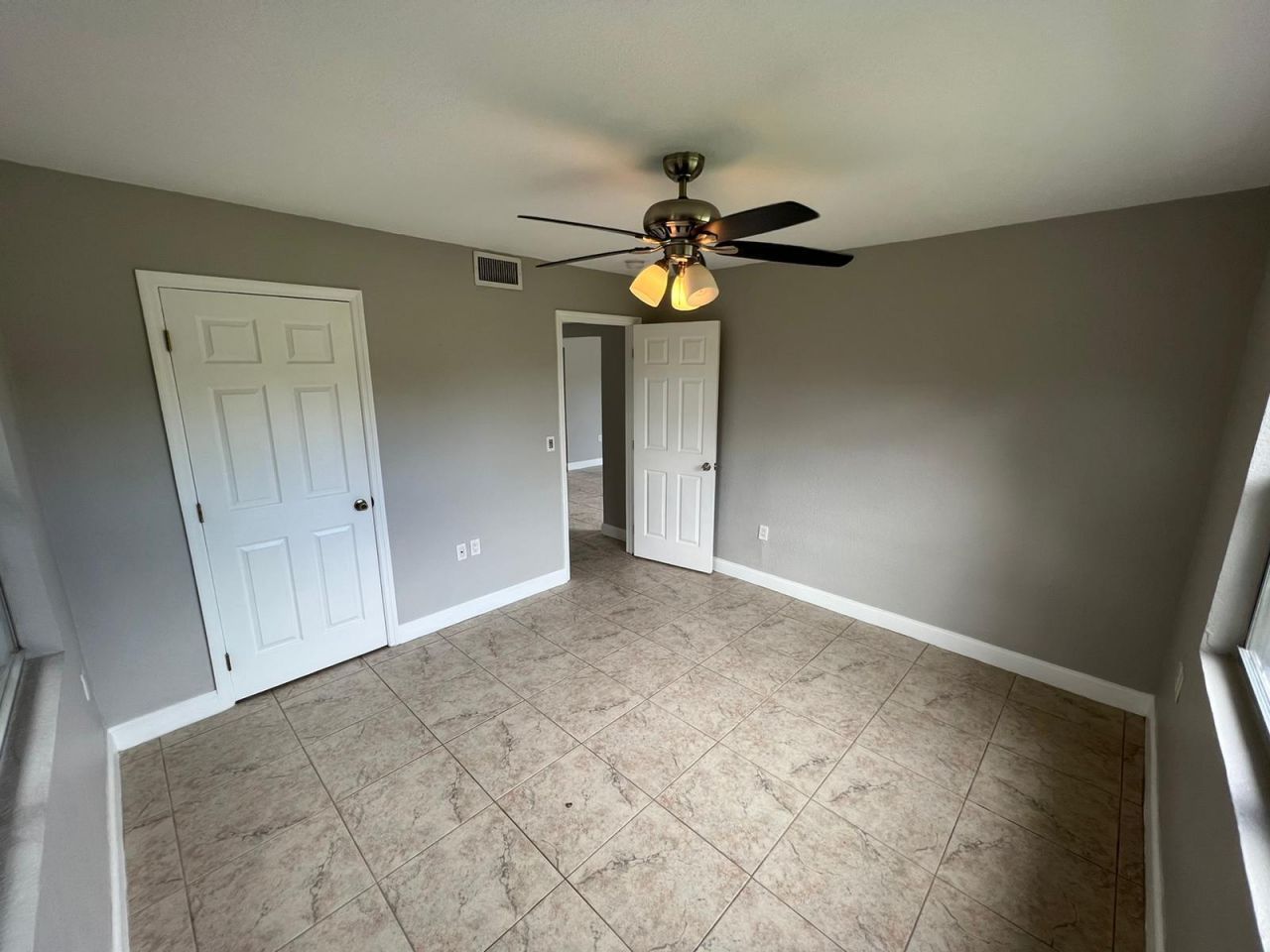 1883 Breezy Lane, West Palm Beach, FL 33417 Photo