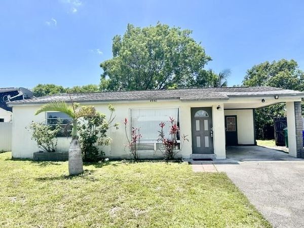 4940 SW 18th Street, Fort Lauderdale, FL 33317