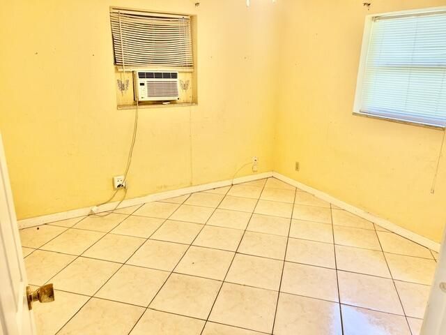 4940 SW 18th Street, Fort Lauderdale, FL 33317 Photo