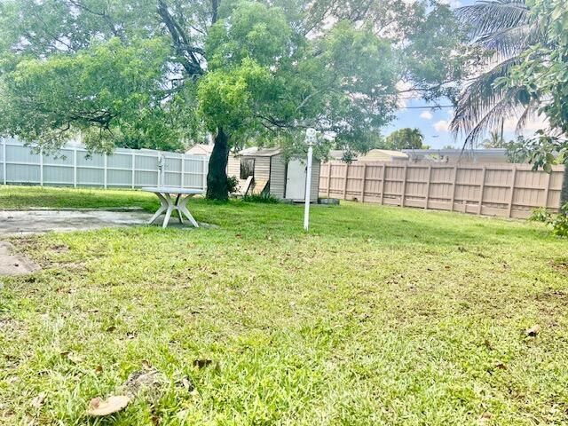 4940 SW 18th Street, Fort Lauderdale, FL 33317 Photo
