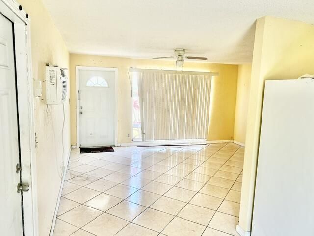 4940 SW 18th Street, Fort Lauderdale, FL 33317 Photo