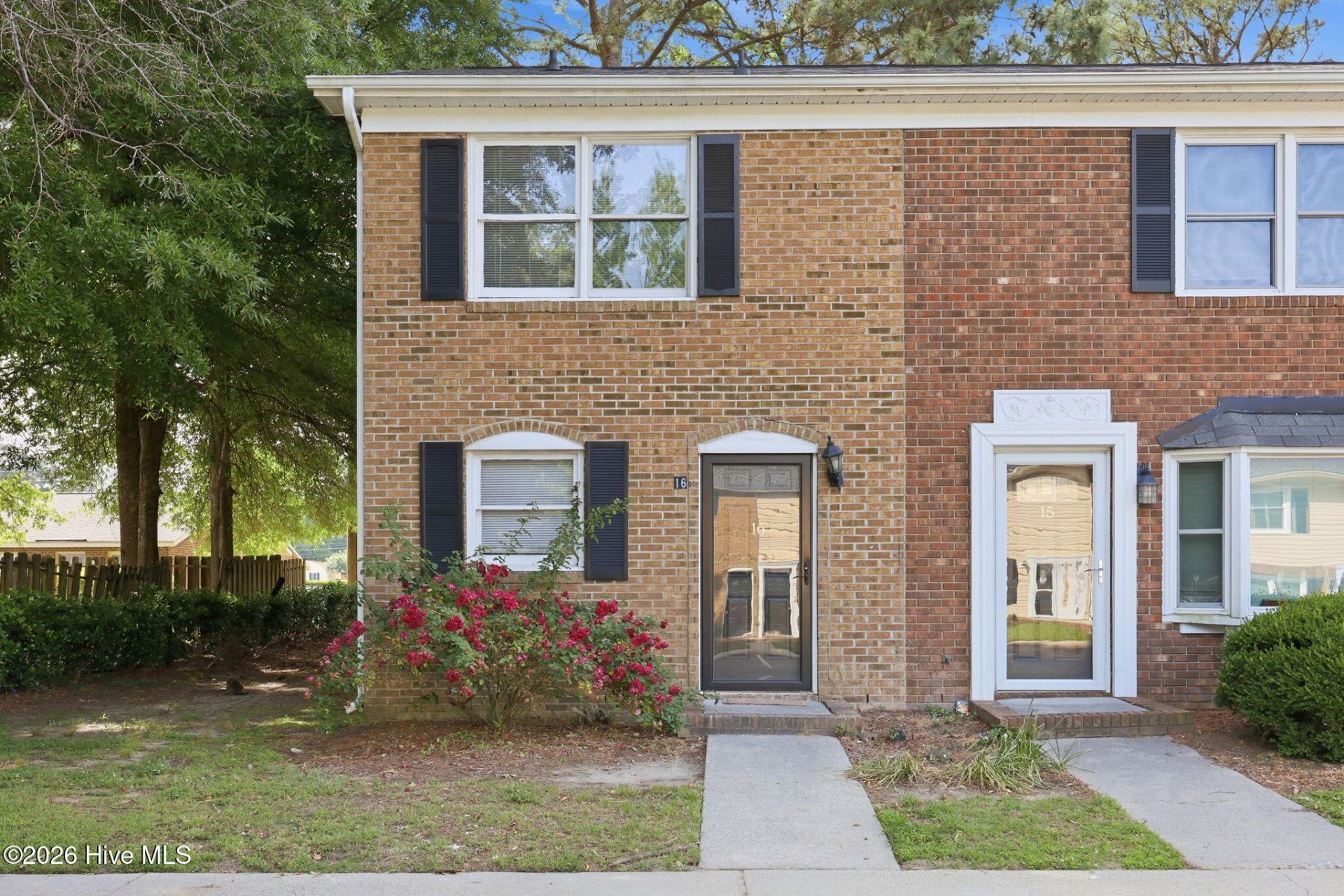 101 David Drive, Unit B16, Greenville, NC 27858 Main Photo