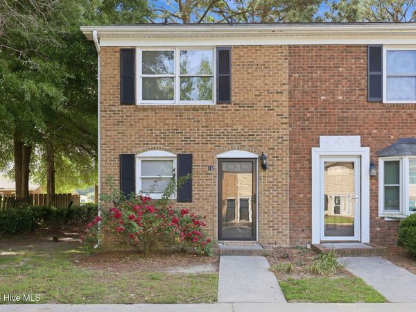 101 David Drive, Unit B16, Greenville, NC 27858